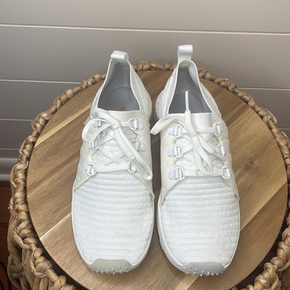 Merrell Air Cushion+ White Tennis Shoes 6.5 - Picture 8 of 9